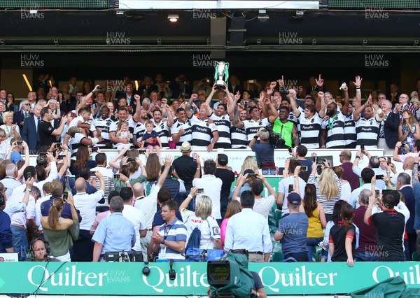 270518 - England v Barbarians - Quilter Cup - The Barbarians celebrate winning The Quilter Cup