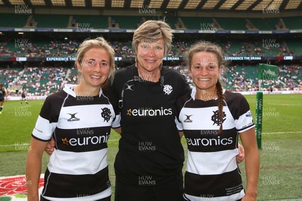 020619 - England Women v Barbarians Women - Quilter Cup Series - Wales internationals Elinor Snowsill (L) and Jasmine Joyce are joined by ex player Liza Burgess as they all represent The Barbarians Women against England