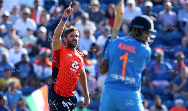 060718 - England v India - International T20 - Liam Plunkett of England bowls KL Rahul