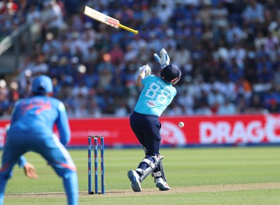 160726 - England v India, Second Metro Bank One Day International, Cardiff - Harry Brook of England loses his bat as he plays a shoot