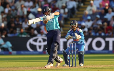 160726 - England v India, Second Metro Bank One Day International, Cardiff - Will Jacks of England plays a shot