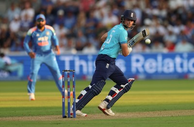 160726 - England v India, Second Metro Bank One Day International, Cardiff - Will Jacks of England plays a shot