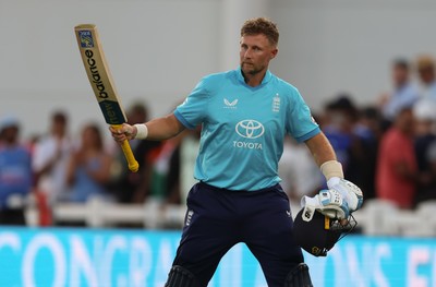 160726 - England v India, Second Metro Bank One Day International, Cardiff - Joe Root of England acknowledges the supporters as he leaves the pitch after England win the match
