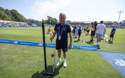 160726 - England v India, Second Metro Bank One Day International, Cardiff - Glamorgan Dressing Room Attendant Roger Skyrme rings the bell for the start of play