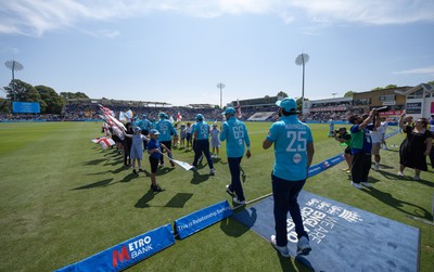 160726 - England v India, Second Metro Bank One Day International, Cardiff - England take the pitch for the start of play