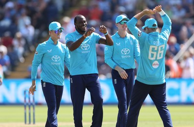 160726 - England v India, Second Metro Bank One Day International, Cardiff - Jofra Archer of England celebrates after taking the wicket of Shivam Dube of India