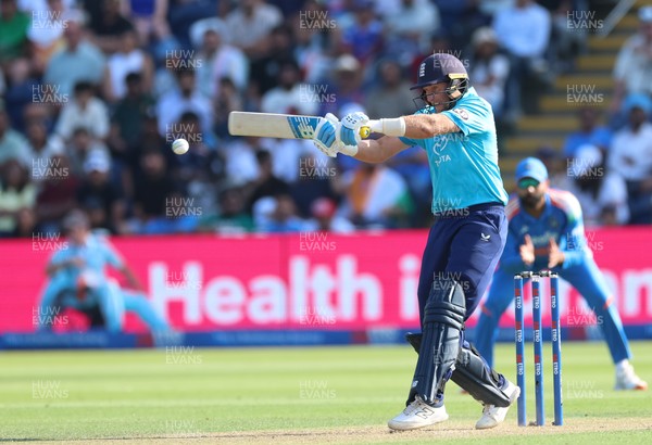 160726 - England v India, Second Metro Bank One Day International, Cardiff - Joe Root of England plays a shot