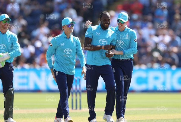 160726 - England v India, Second Metro Bank One Day International, Cardiff - Jofra Archer of England celebrates after taking the wicket of Shivam Dube of India