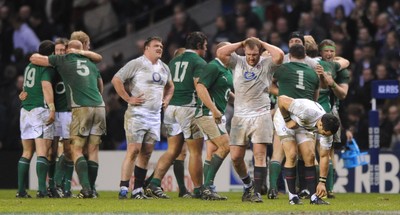 27.02.10 - England v Ireland - RBS Six Nations 2010 - Tim Payne of England looks dejected as Ireland players celebrate. 