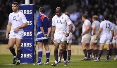 27.02.10 - England v Ireland - RBS Six Nations 2010 - Ugo Monye of England looks dejected. 