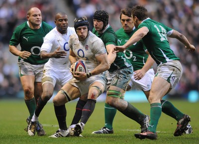 27.02.10 - England v Ireland - RBS Six Nations 2010 - James Haskell of England tries to get through. 