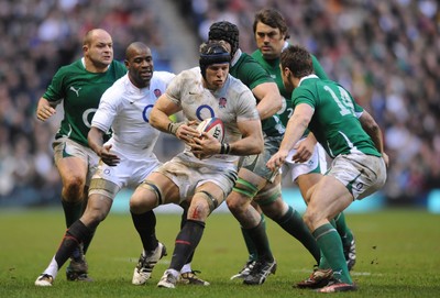 27.02.10 - England v Ireland - RBS Six Nations 2010 - James Haskell of England tries to get through. 