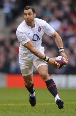 27.02.10 - England v Ireland - RBS Six Nations 2010 - Riki Flutey of England. 