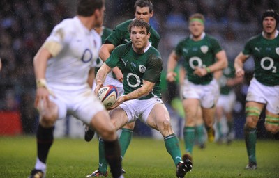 27.02.10 - England v Ireland - RBS Six Nations 2010 - Gordon D'Arcy of Ireland. 