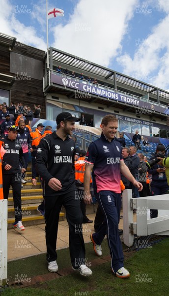 060617 - England v New Zealand, ICC Champions Trophy 2017, Cardiff - England and New Zealand teams take to the pitch at the start of the match