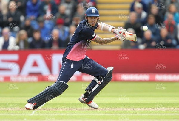 060617 - England v New Zealand, ICC Champions Trophy 2017, Cardiff - Alex Hales of England makes a run off his shot