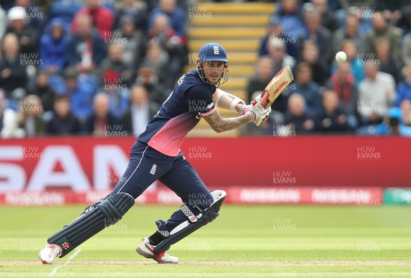 060617 - England v New Zealand, ICC Champions Trophy 2017, Cardiff - Alex Hales of England makes a run off his shot