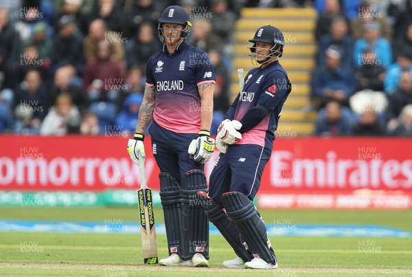 060617 - England v New Zealand, ICC Champions Trophy 2017, Cardiff - Joe Root of England and Ben Stokes of England watch the review as the umpires decide whether Root was run out