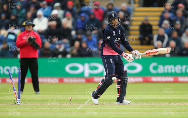 060617 - England v New Zealand, ICC Champions Trophy 2017, Cardiff - Joe Root of England is bowled by Corey Anderson of New Zealand