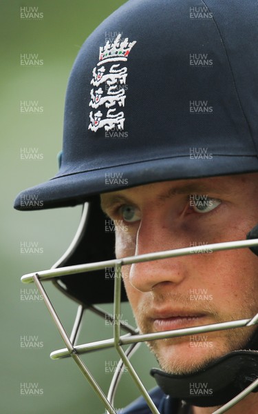 060617 - England v New Zealand, ICC Champions Trophy 2017, Cardiff - Joe Root of England returns to the pavilion after he is bowled by Corey Anderson of New Zealand