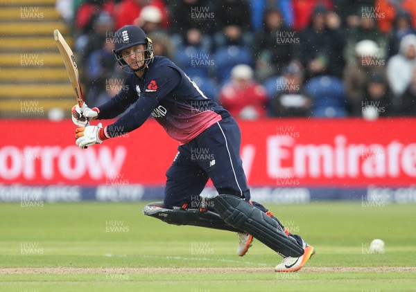 060617 - England v New Zealand, ICC Champions Trophy 2017, Cardiff - Jos Buttler of England plays a shot