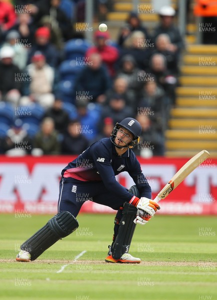 060617 - England v New Zealand, ICC Champions Trophy 2017, Cardiff - Jos Buttler of England plays a shot