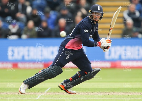 060617 - England v New Zealand, ICC Champions Trophy 2017, Cardiff - Jos Buttler of England plays a shot