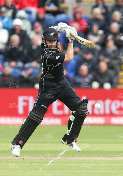 060617 - England v New Zealand, ICC Champions Trophy 2017, Cardiff - Kane Williamson of New Zealand looks to make a quick run