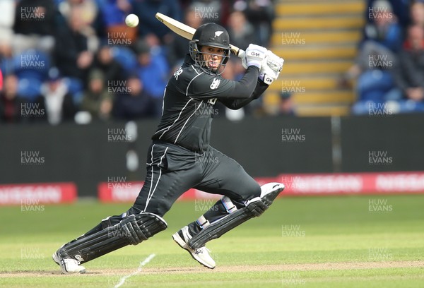 060617 - England v New Zealand, ICC Champions Trophy 2017, Cardiff - Ross Taylor of New Zealand plays a shot