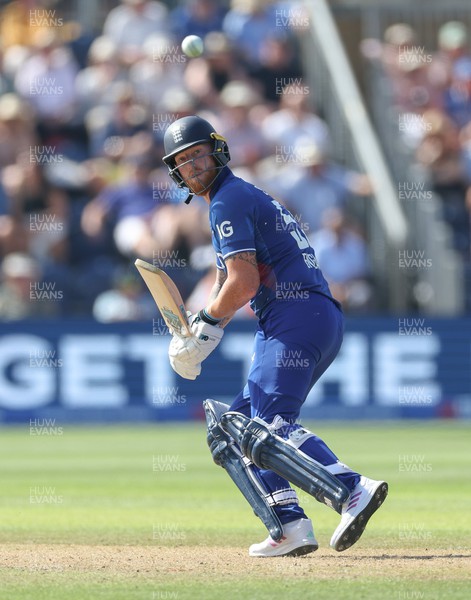 080923 - England v New Zealand, Metro Bank ODI Series - Ben Stokes of England plays a shot