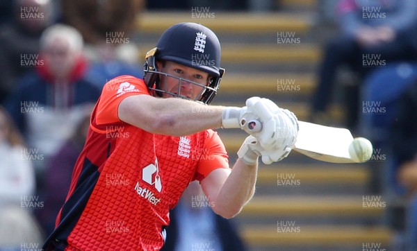 050519 - England v Pakistan - Vitality IT20 - Eoin Morgan of England batting