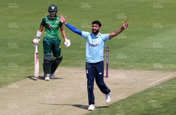 080721 - England v Pakistan - Royal London ODI - Saqib Mahmood of England takes the wicket of Saud Shakeel for LBW