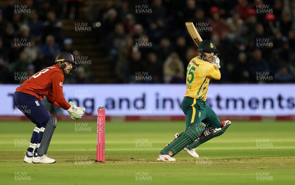 100925 - England v South Africa - 1st T20I - Donovan Ferreira of South Africa batting