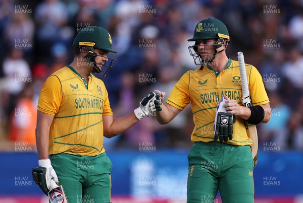 280722 - England v South Africa - IT20 - Tristan Stubbs and Rilee Rossouw of South Africa bump fists at the end of their innings