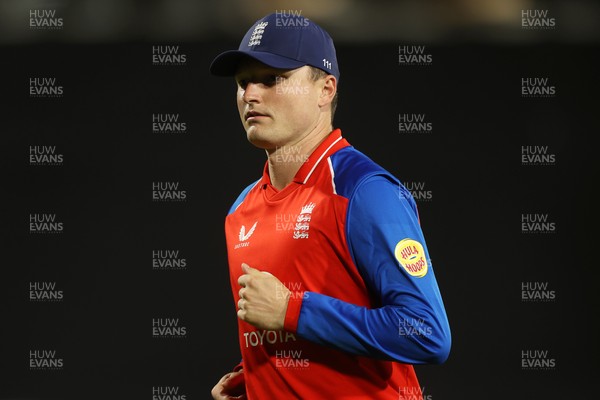 170926 - England v Sri Lanka - Men's Second International T20 - Aneurin Donald of England