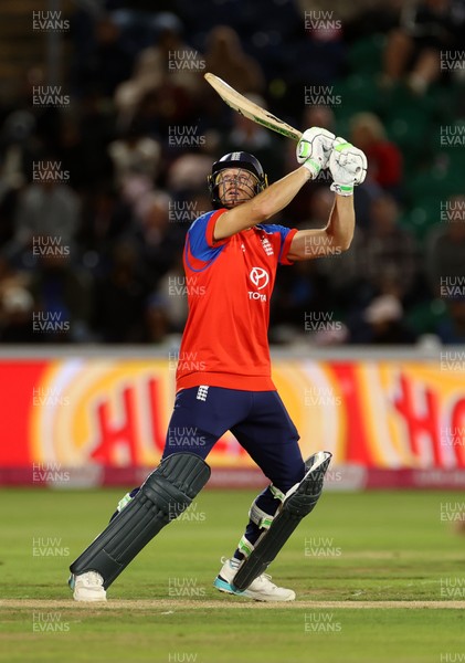 170926 - England v Sri Lanka - Men's Second International T20 - Jos Buttler of England batting