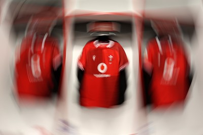 070226 - England v Wales - Guinness Six Nations - Wales dressing room before the game