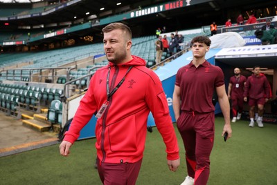 070226 - England v Wales - Guinness Six Nations - Harri Deaves of Wales 