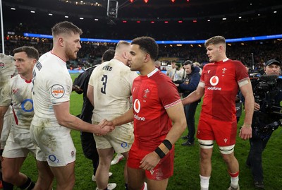 070226 - England v Wales - Guinness Six Nations - Freddie Steward of England and Ben Thomas of Wales at full time