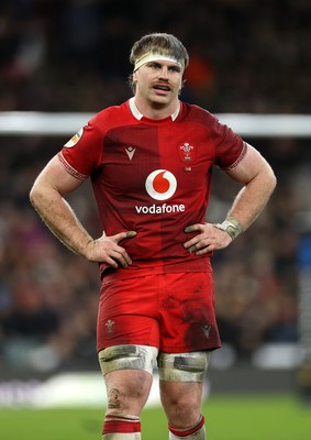 070226 - England v Wales - Guinness Six Nations - Aaron Wainwright of Wales 