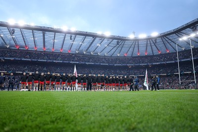 070226 - England v Wales - Guinness Six Nations - Wales during the anthem