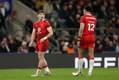 070226 - England v Wales - Guinness Six Nations - Dan Edwards of Wales 