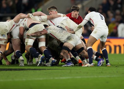 070226 - England v Wales - Guinness Six Nations - Alex Mann of Wales 