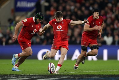 070226 - England v Wales - Guinness Six Nations - Dan Edwards of Wales kicks off