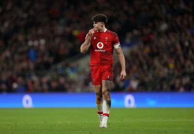 070226 - England v Wales - Guinness Six Nations - Eddie James of Wales 
