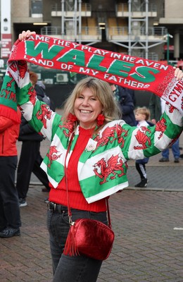 070226 - England v Wales, 2026 Guinness Six Nations - Wales fans arrive at the Allianz Stadium for the match