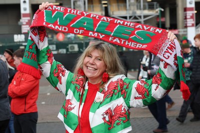 070226 - England v Wales, 2026 Guinness Six Nations - Wales fans arrive at the Allianz Stadium for the match