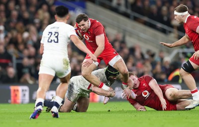 070226 - England v Wales, 2026 Guinness Six Nations - Mason Grady of Wales is tackled