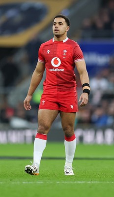 070226 - England v Wales, 2026 Guinness Six Nations -  Ben Thomas of Wales
