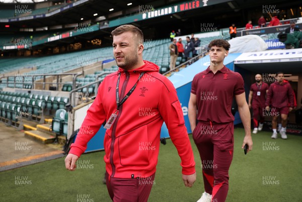 070226 - England v Wales - Guinness Six Nations - Harri Deaves of Wales 